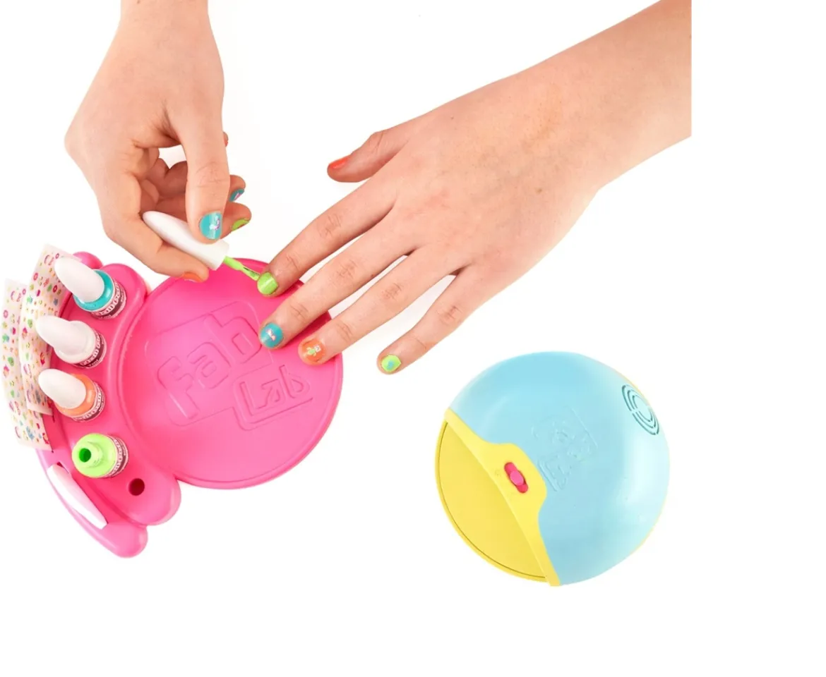 Ken Black FabLab Glam & Glow Nail Studio| Art & Crafts