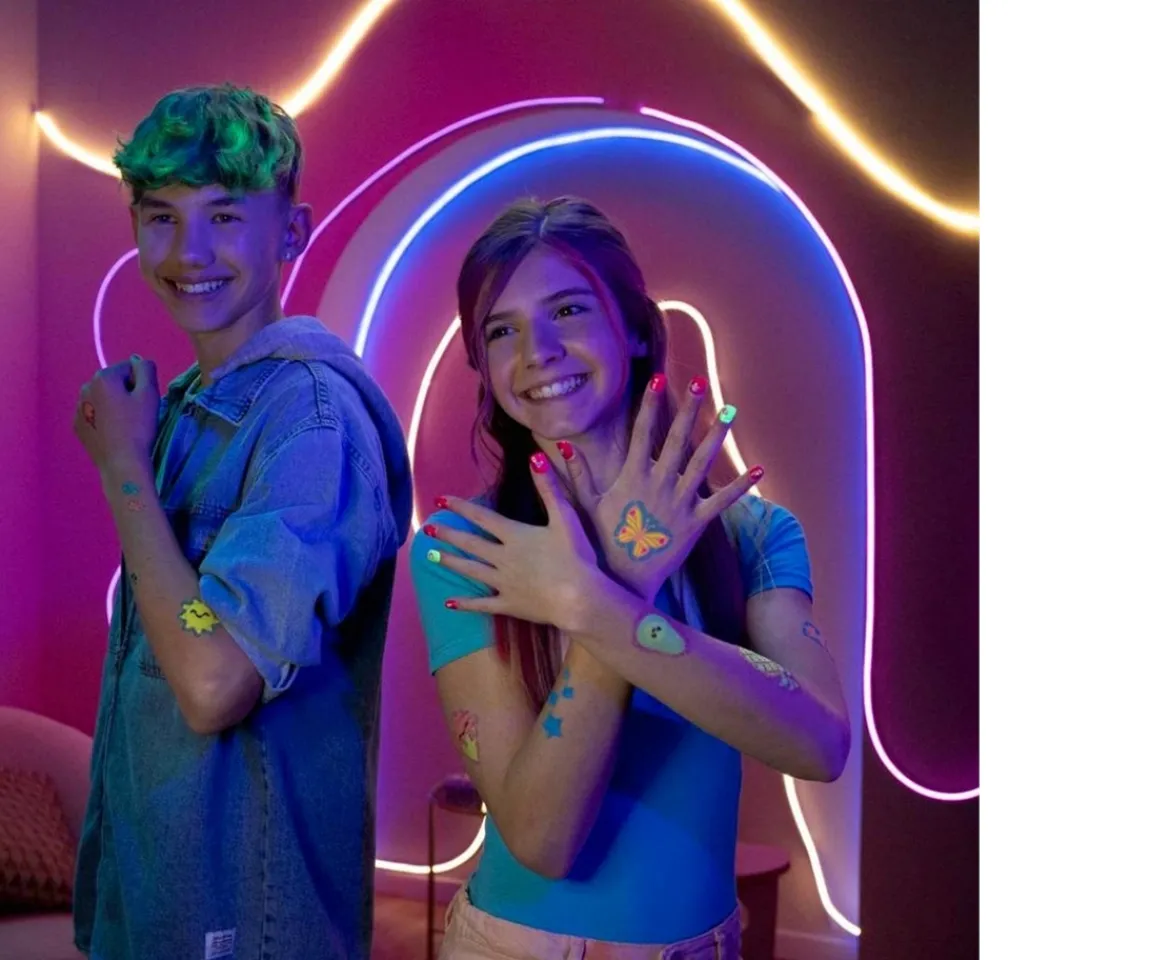 Ken Black FabLab Glitter & Glow Kit| Art & Crafts