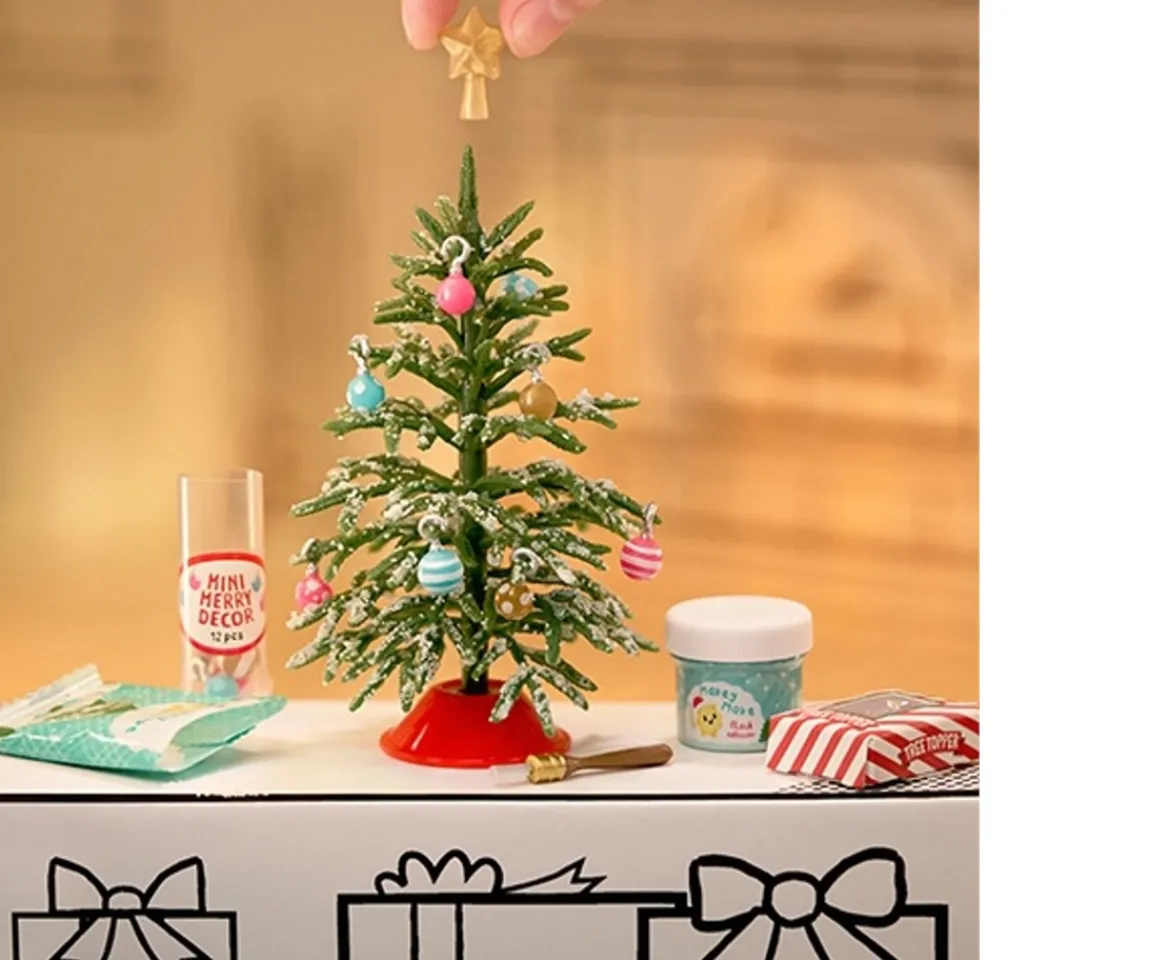 Ken Black MGA's Miniverse Make it Mini - Holiday Mini Collectible Assortment| Art & Crafts|Trading Cards & Collectibles