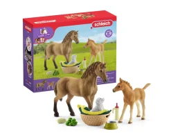 Ken Black Schleich Horse Club 42432 Sarah's Baby Animal Care Set| Farm Model Vehicles & Playsets|Dolls & Dollhouses