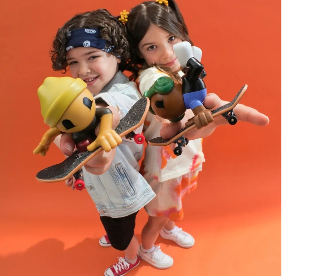 Ken Black Tech Deck Sk8 Crew Pack Assortment| Building & Vehicle Toys