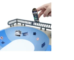 Ken Black Tech Deck X-Connect Mega Bowl| Building & Vehicle Toys