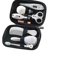 Ken Black Tommee Tippee Closer to Nature Baby Healthcare and Grooming Kit| Bath & Changing